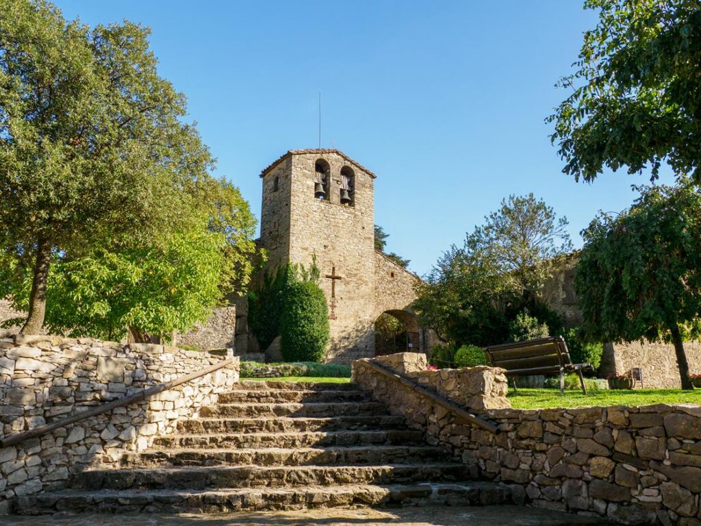 Tavertet, un pueblo rodeado de riscos