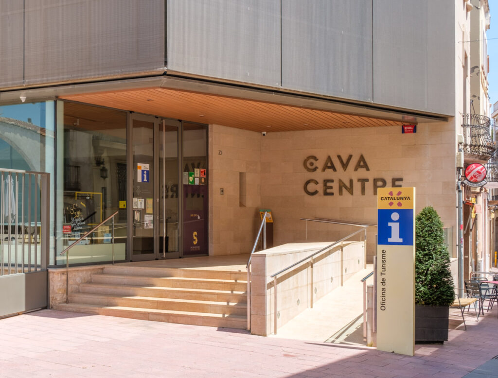 Cava Centre