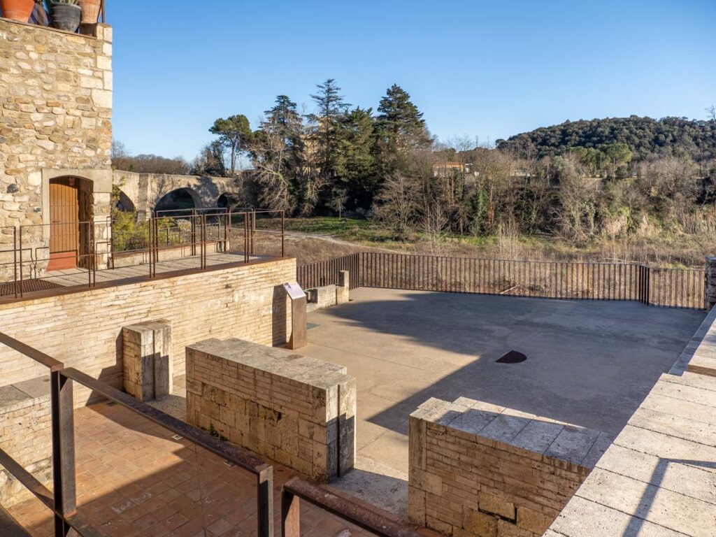 Besalú, un viatge a l’època medieval