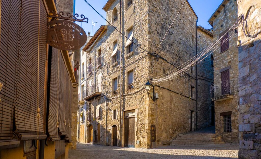 Besalú, un viatge a l’època medieval