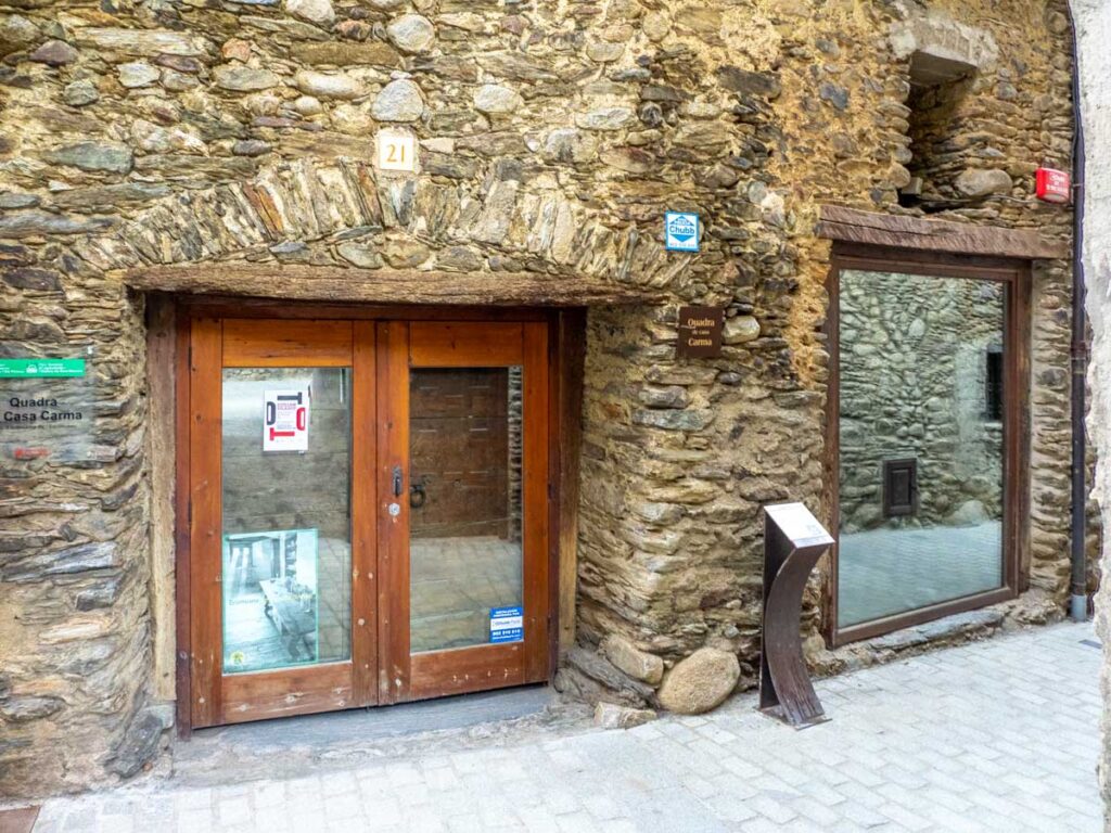 quadra de casa Carma