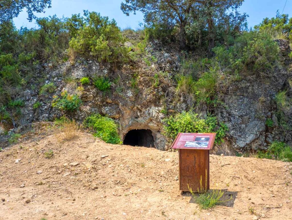 Foradada, una terra de llegenda