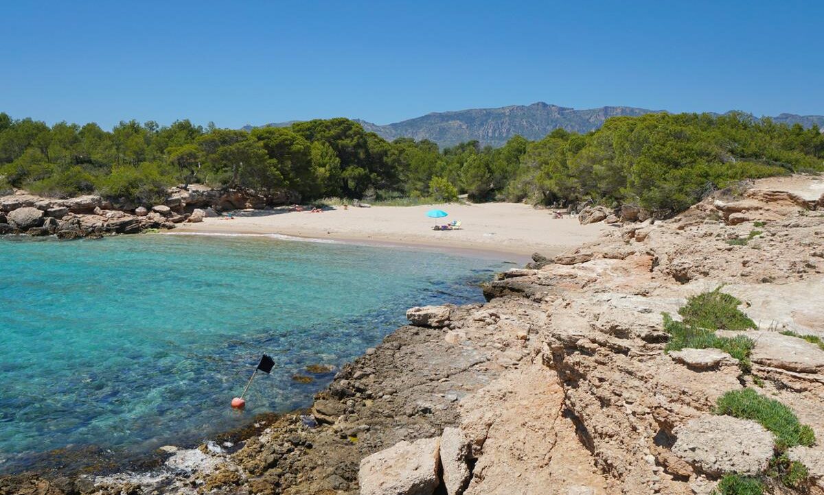 cala lo ribellet calafat