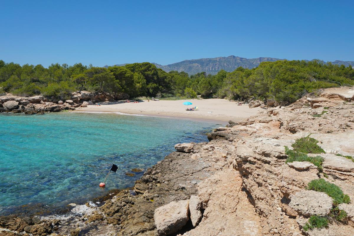 cala lo ribellet calafat