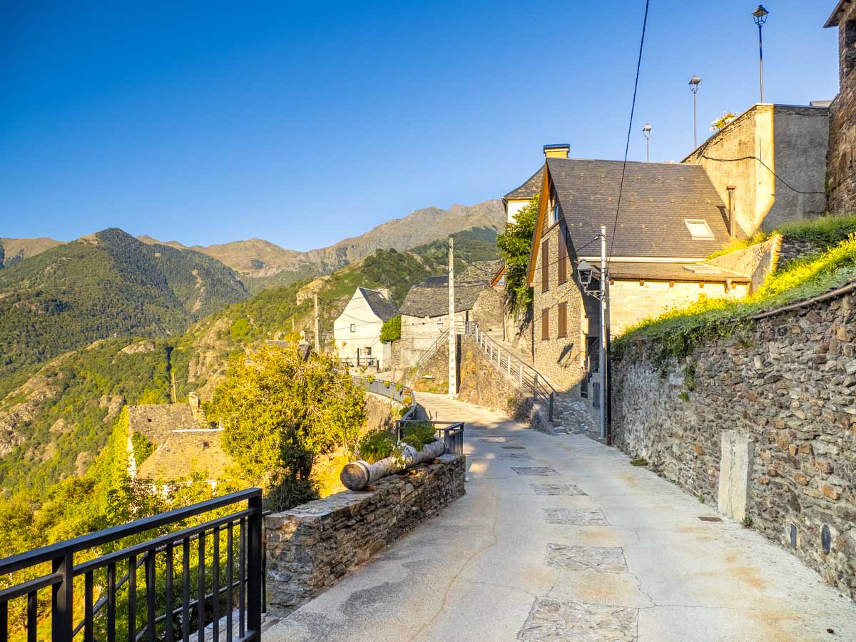 Canejan, un vila d'altura