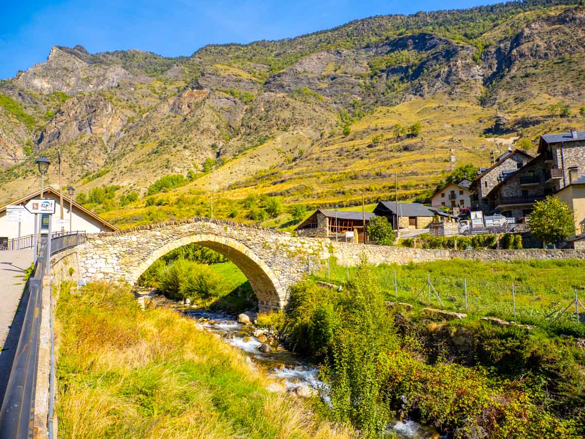 Espot, entremig de l'aventura