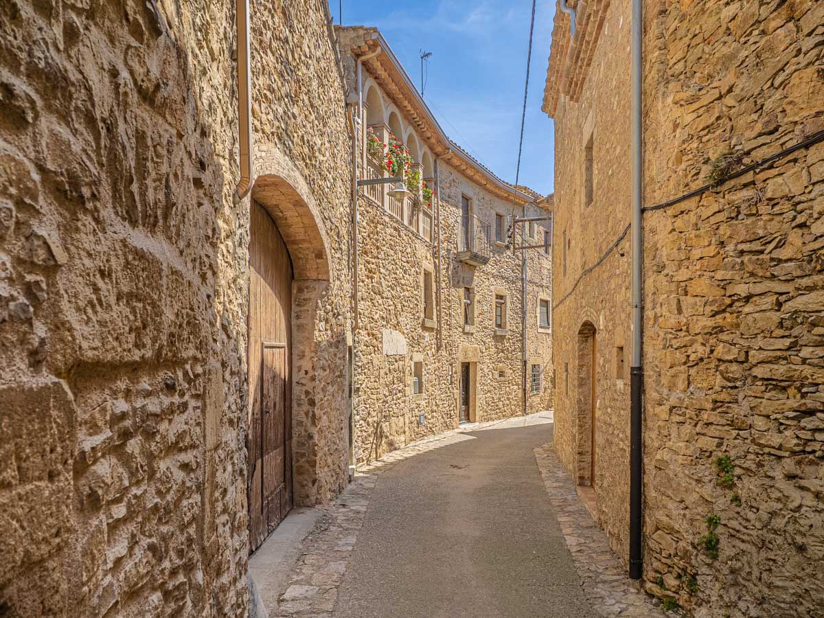 Palau-Sator, un pequeño pueblo medieval en Gerona