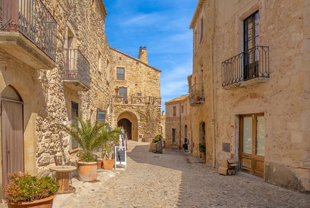 Pals, una passejada medieval