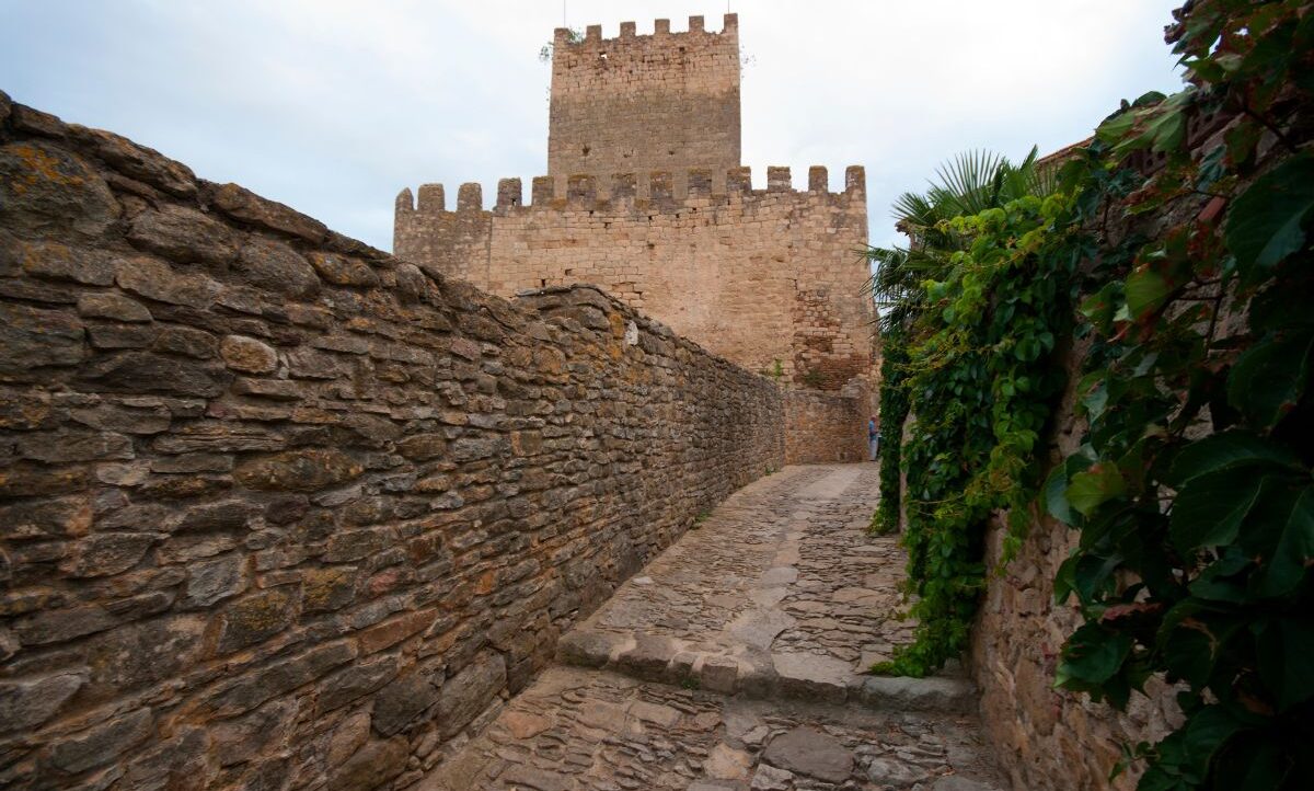 peratallada castell
