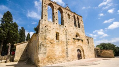 peratallada esglesia