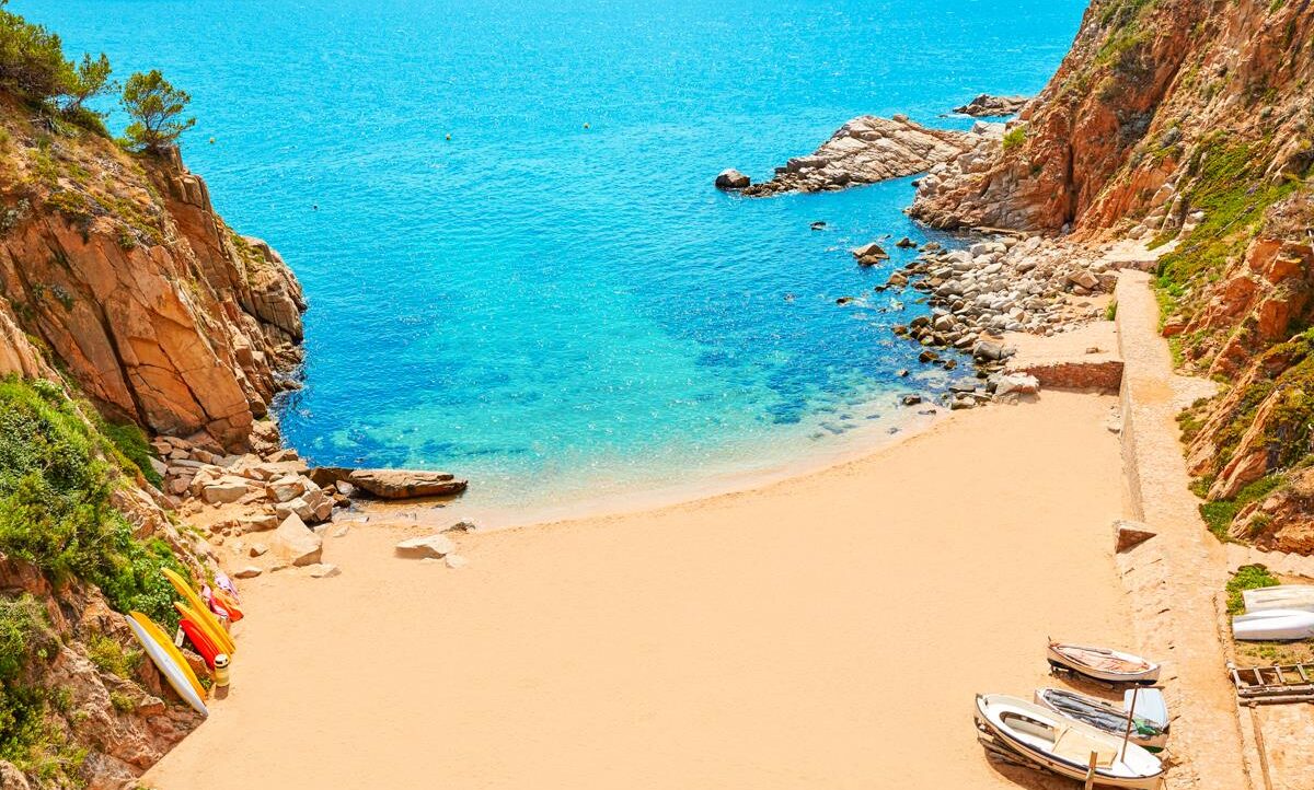 tossa mar platja codolar